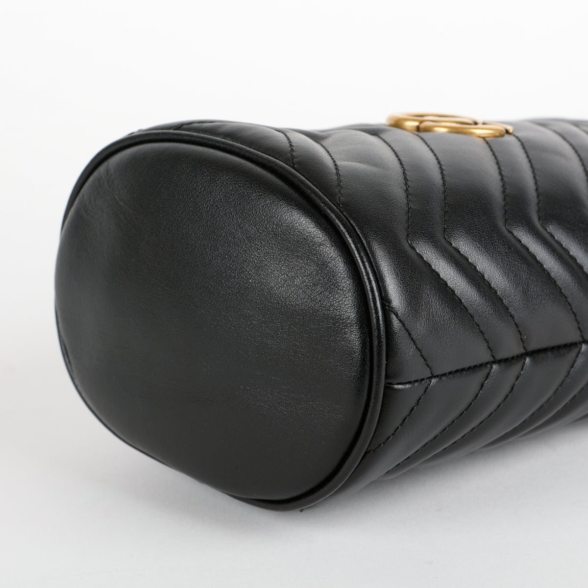 GG Marmont Bucket Bag, Black