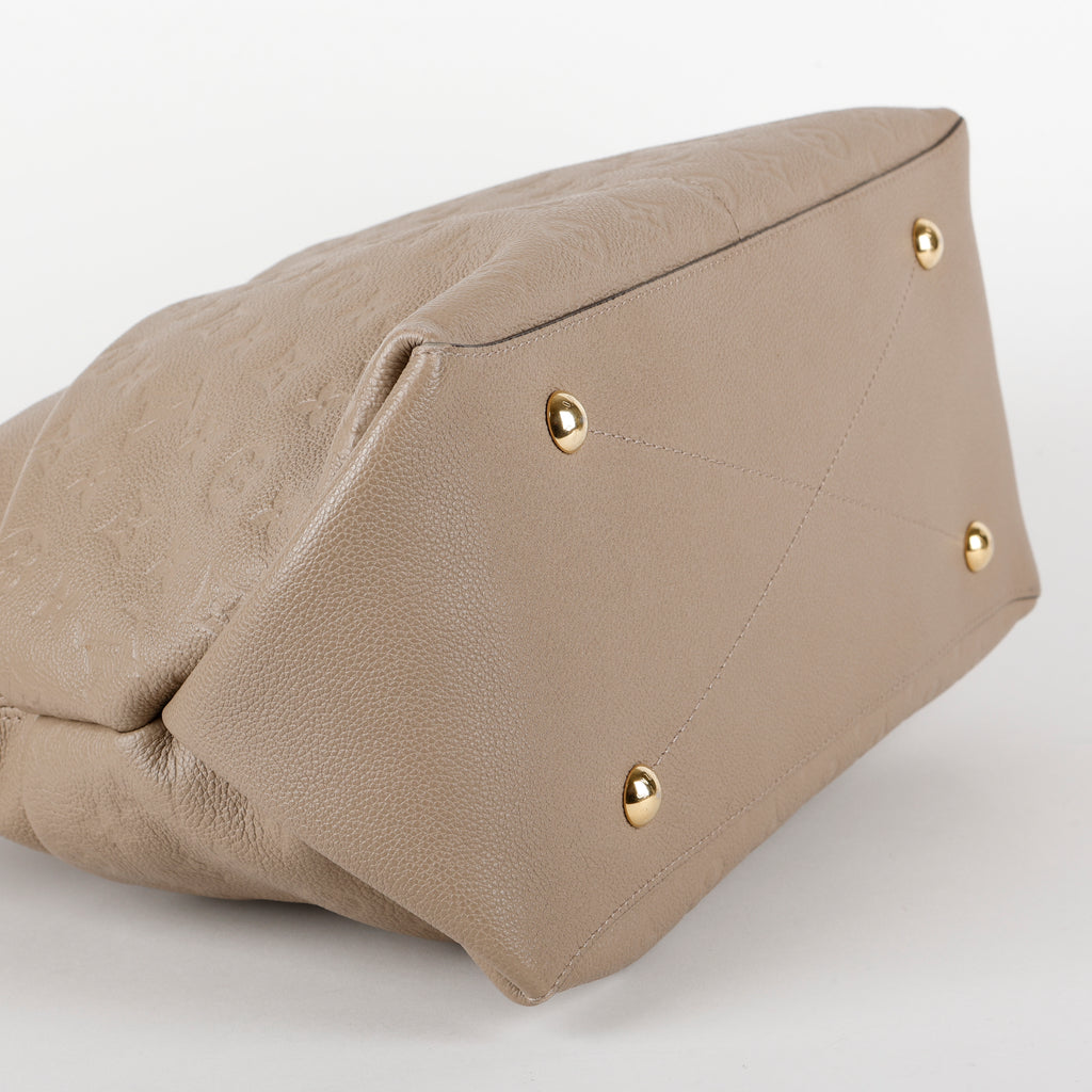 Maida Hobo, Turtledove Empriente
