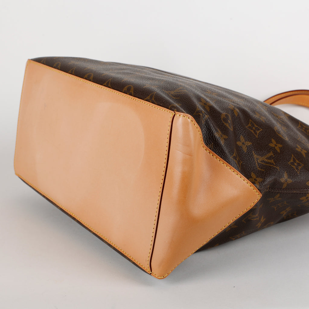 Cabas Mezzo, Monogram