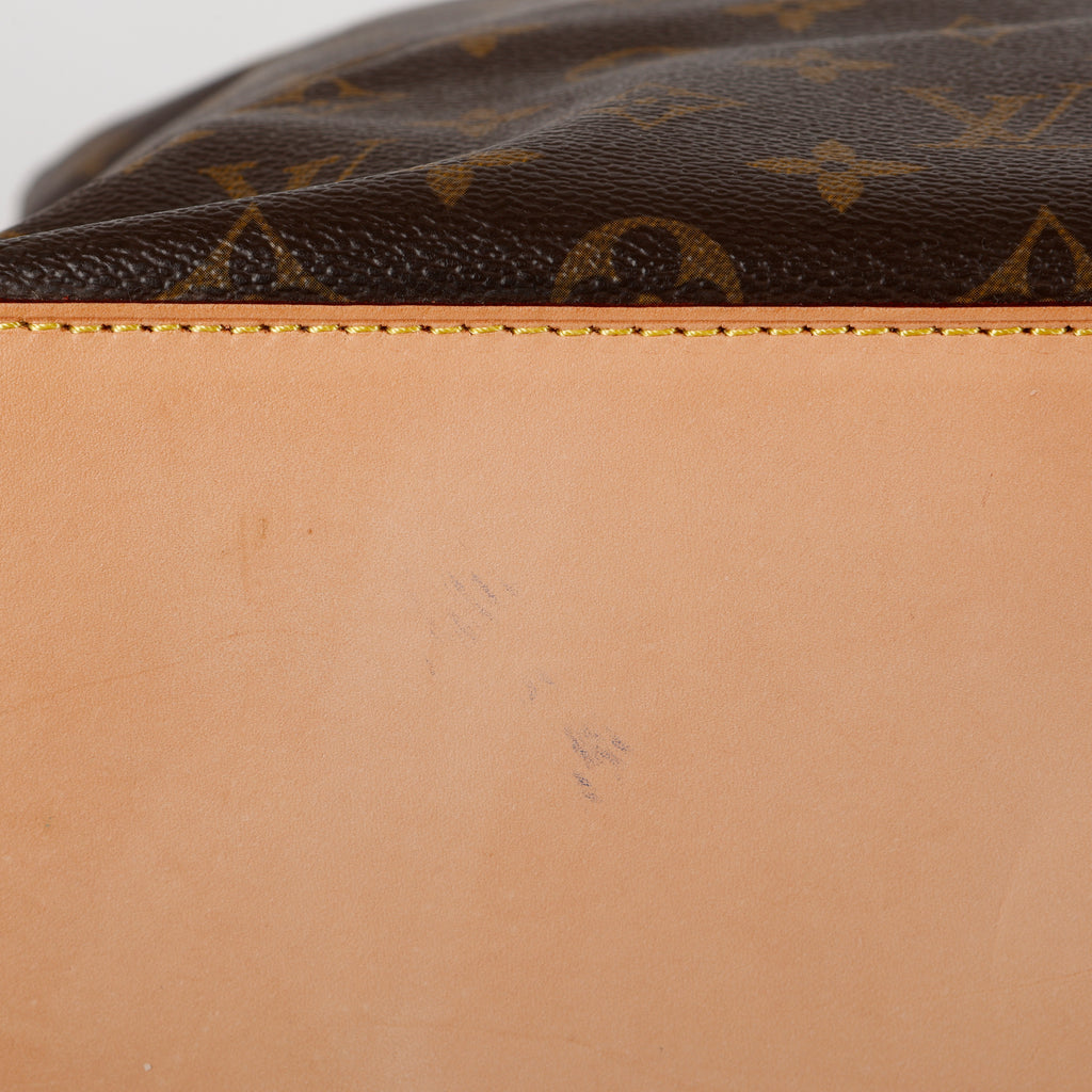 Cabas Mezzo, Monogram