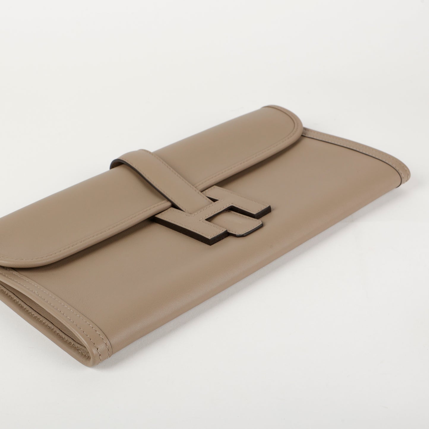 Jige Clutch, Swift Gris