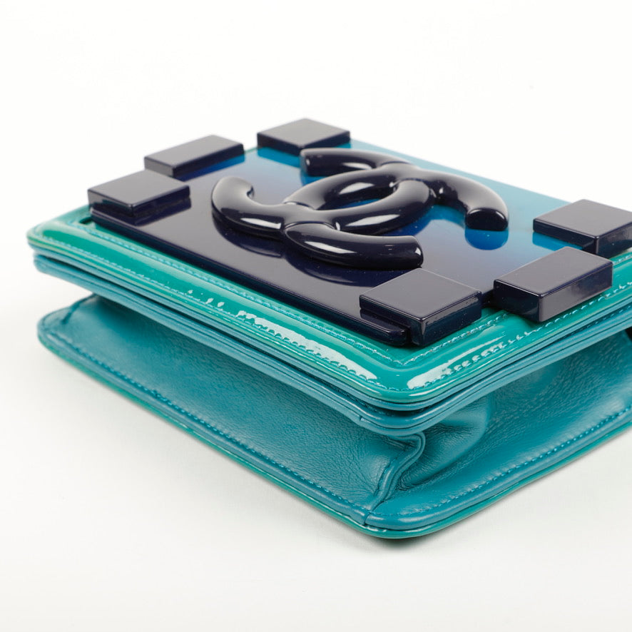Plexiglass Patent Mini Boy Brick Flap Turquoise Navy