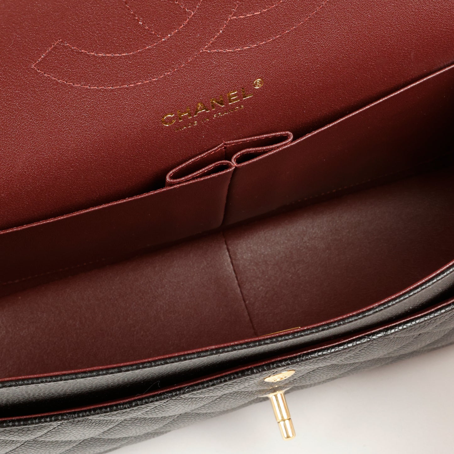 Jumbo Double Flap, Black Caviar Gold Hardware
