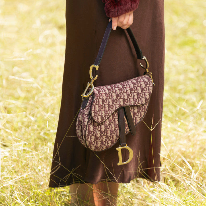 Medium Saddle Bag, Burgundy Oblique