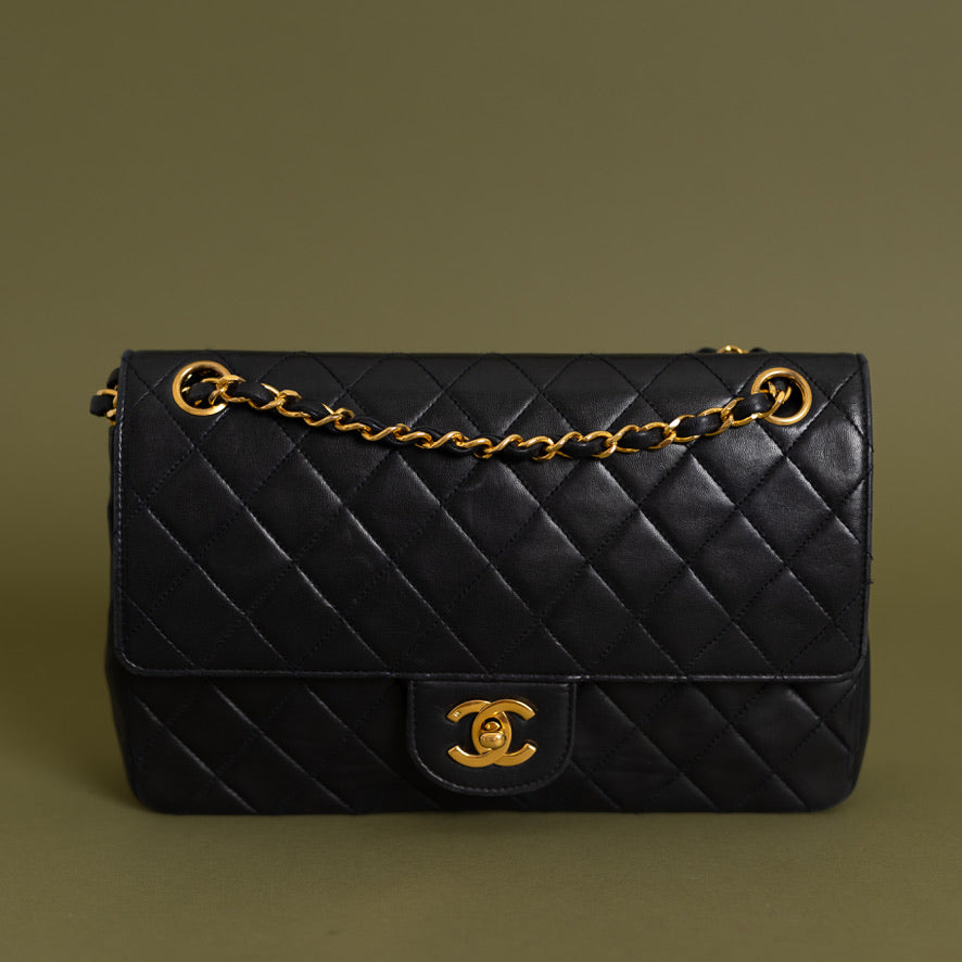 Vintage Medium Double Flap, Navy Lambskin 9192