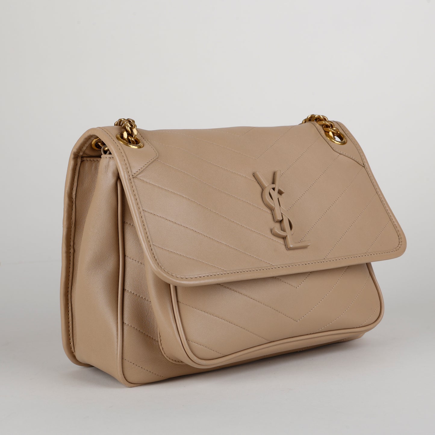 Medium Niki Beige Calfskin 11518