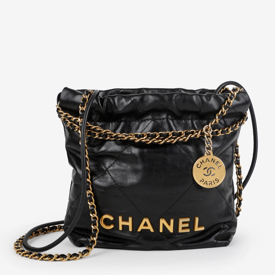 Mini 22, Black Lambskin 11515
