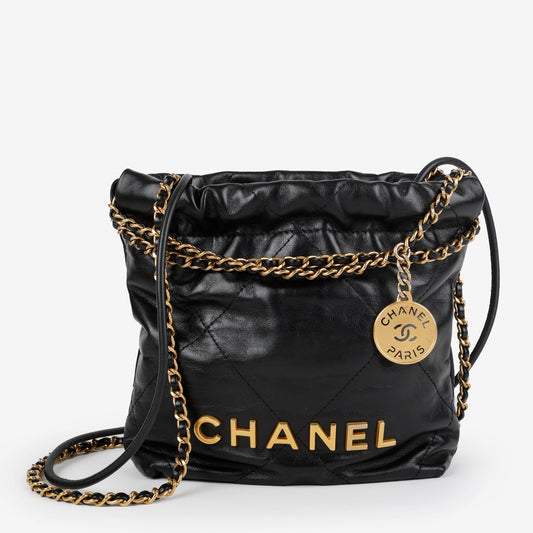 Mini 22, Black Lambskin 11515