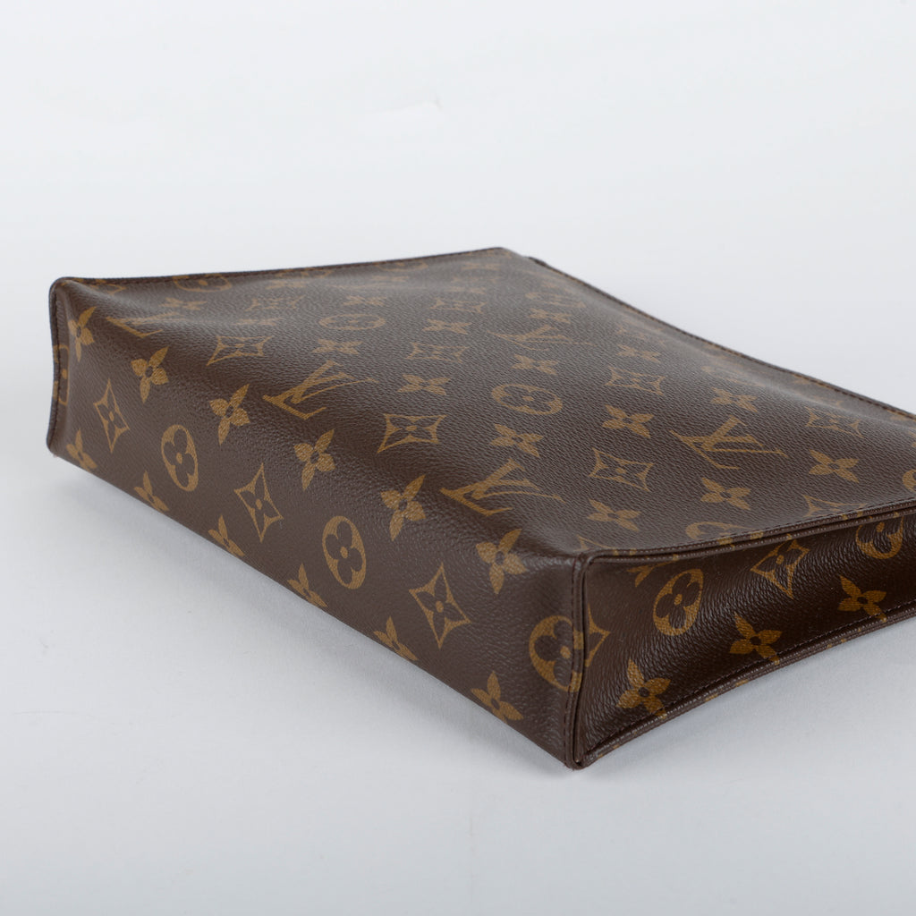 Toiletry 26, Monogram 11616
