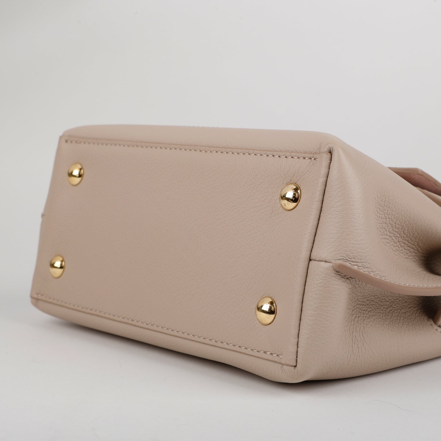 LockMe Ever BB, Greige Grained Calfskin