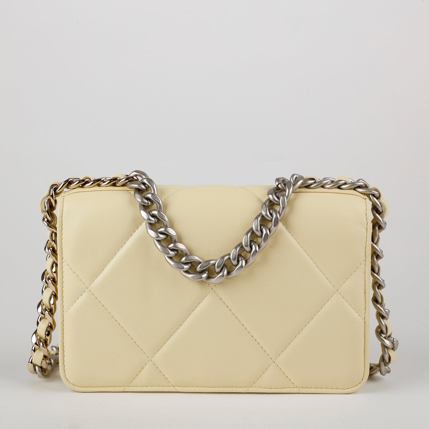 19 Wallet on Chain, Butter Yellow Lambskin