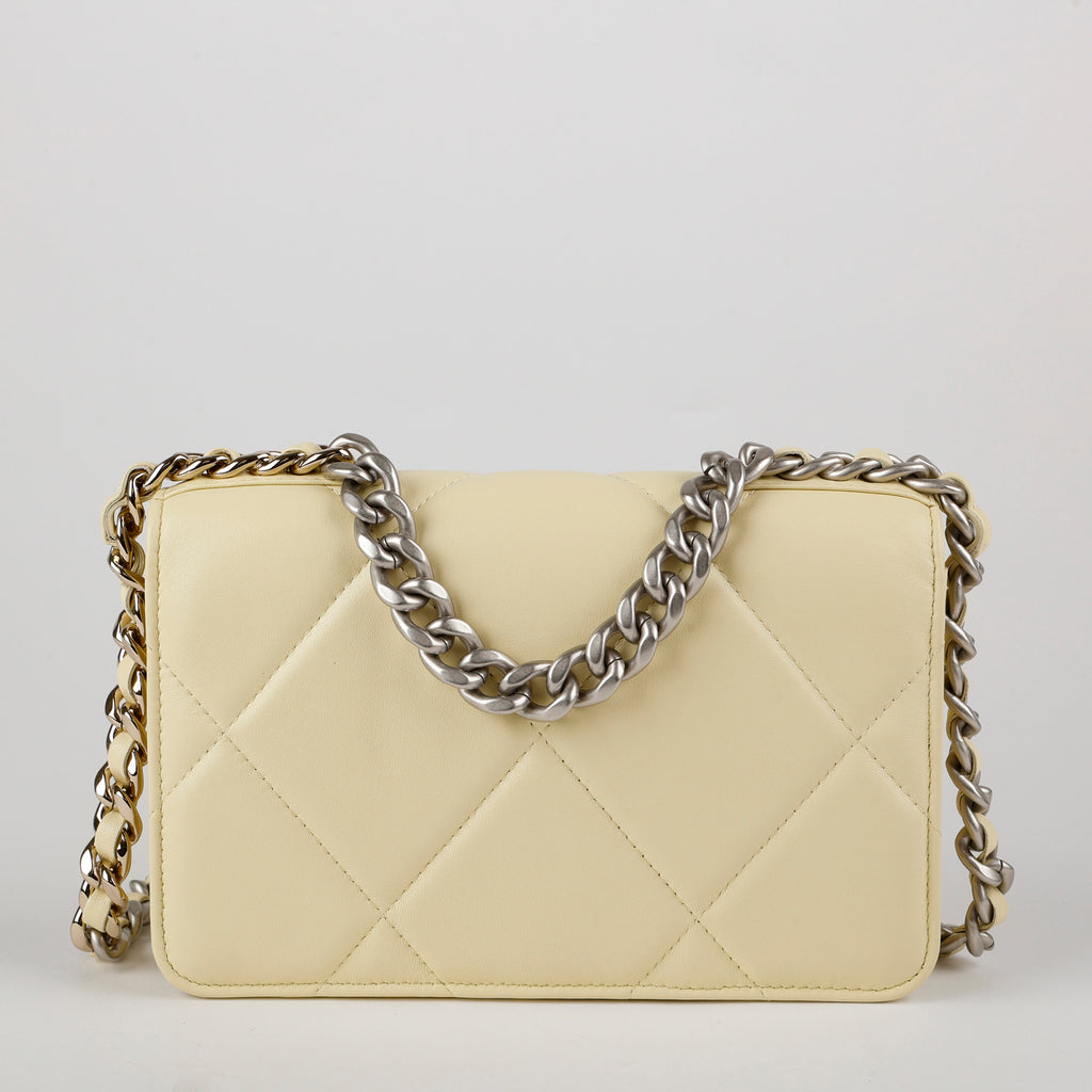 19 Wallet on Chain, Butter Yellow Lambskin