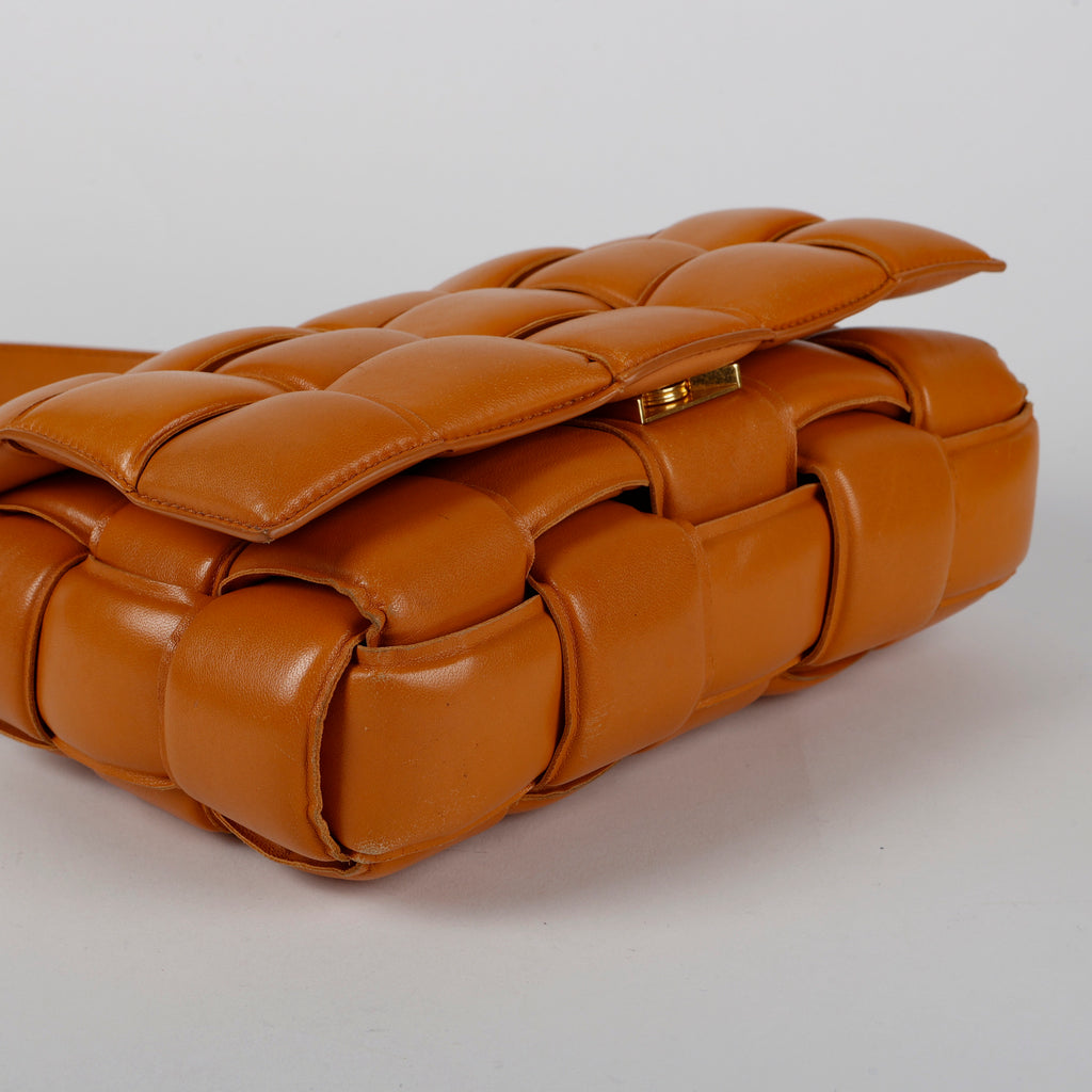 Medium Padded Cassette Lambskin