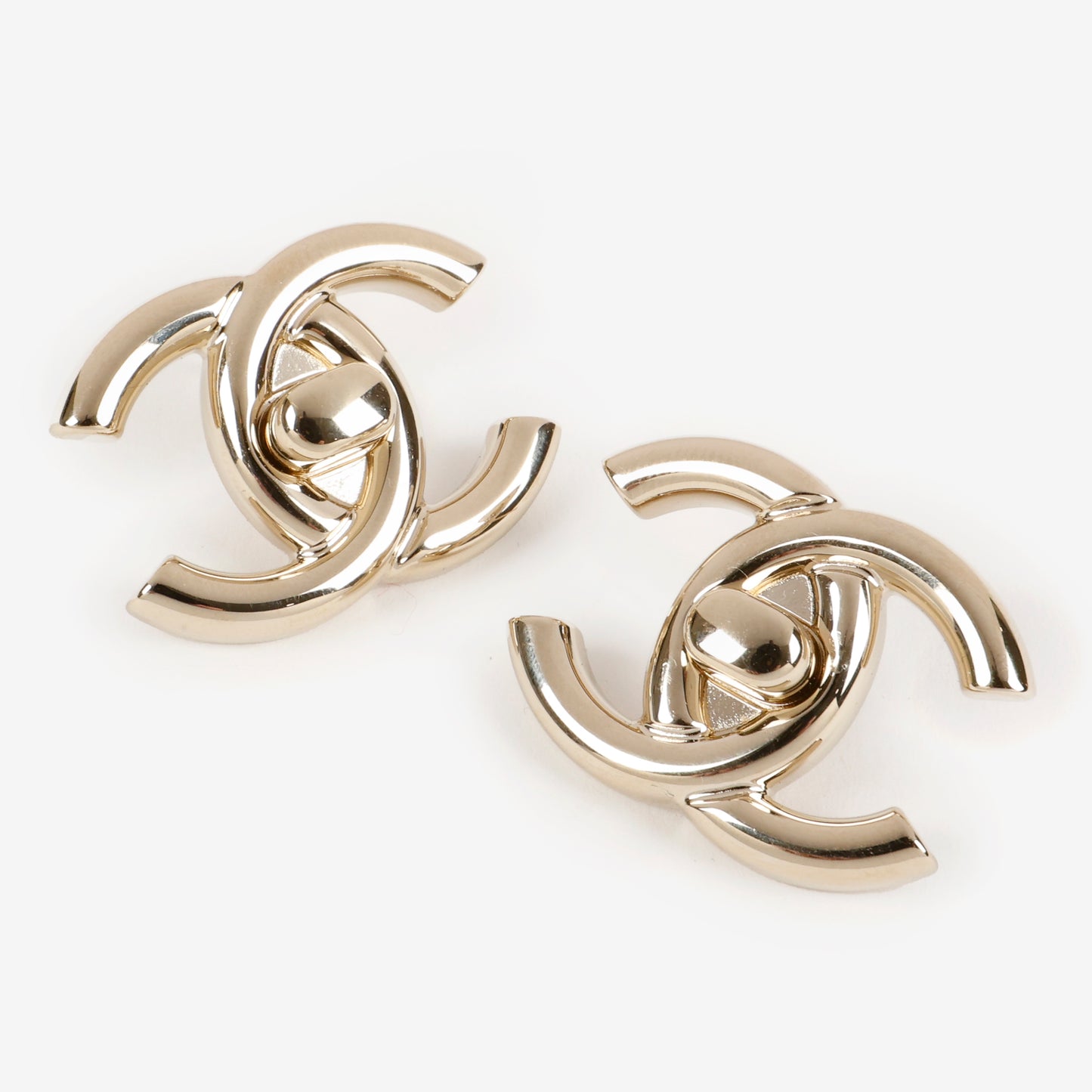 Large CC Turnlock Studs