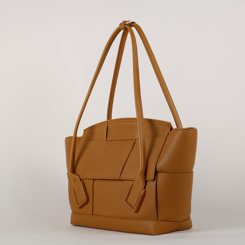 French Calfskin Maxi Intrecciato Arco, Caramel 11223