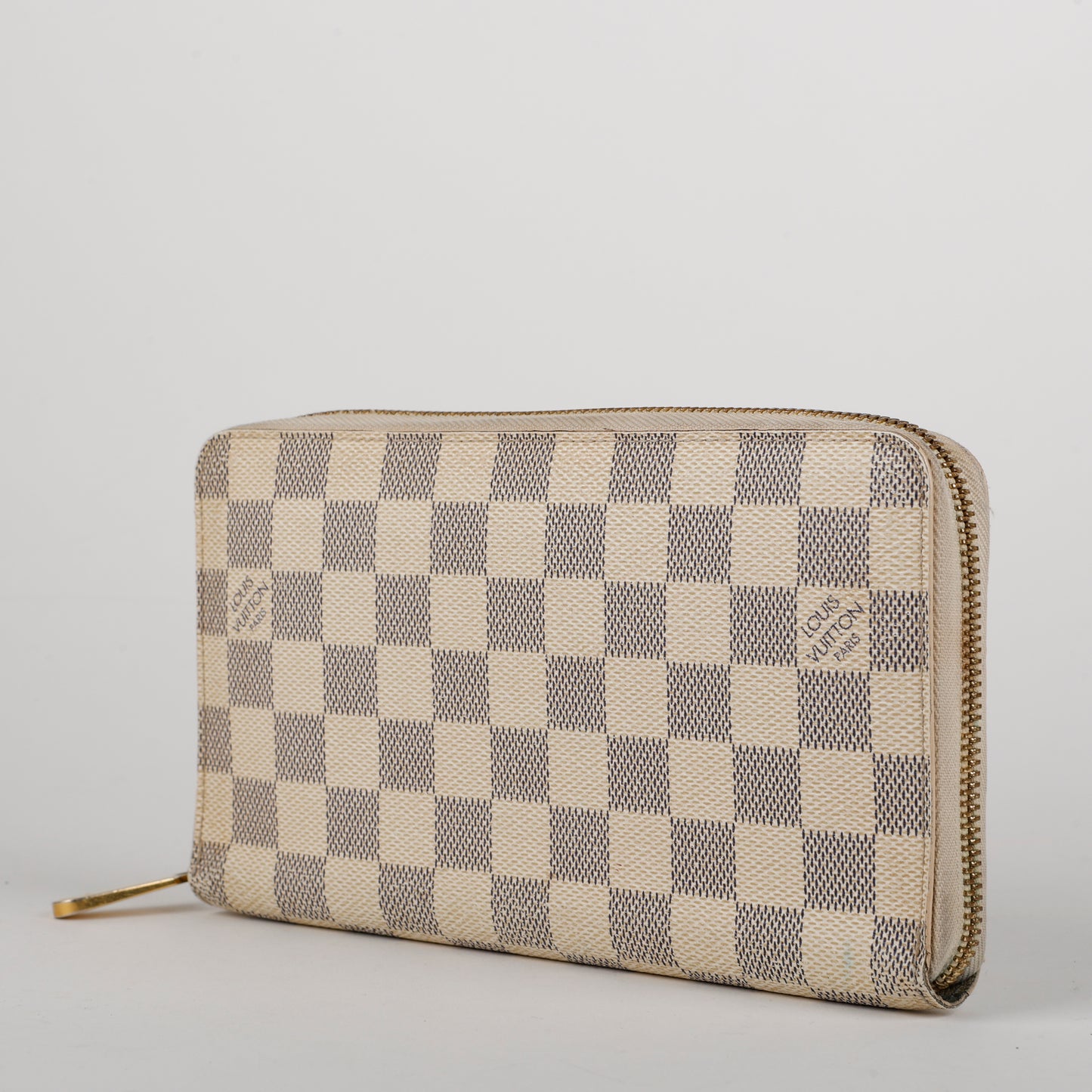 Zippy Travel Wallet Damier Azur
