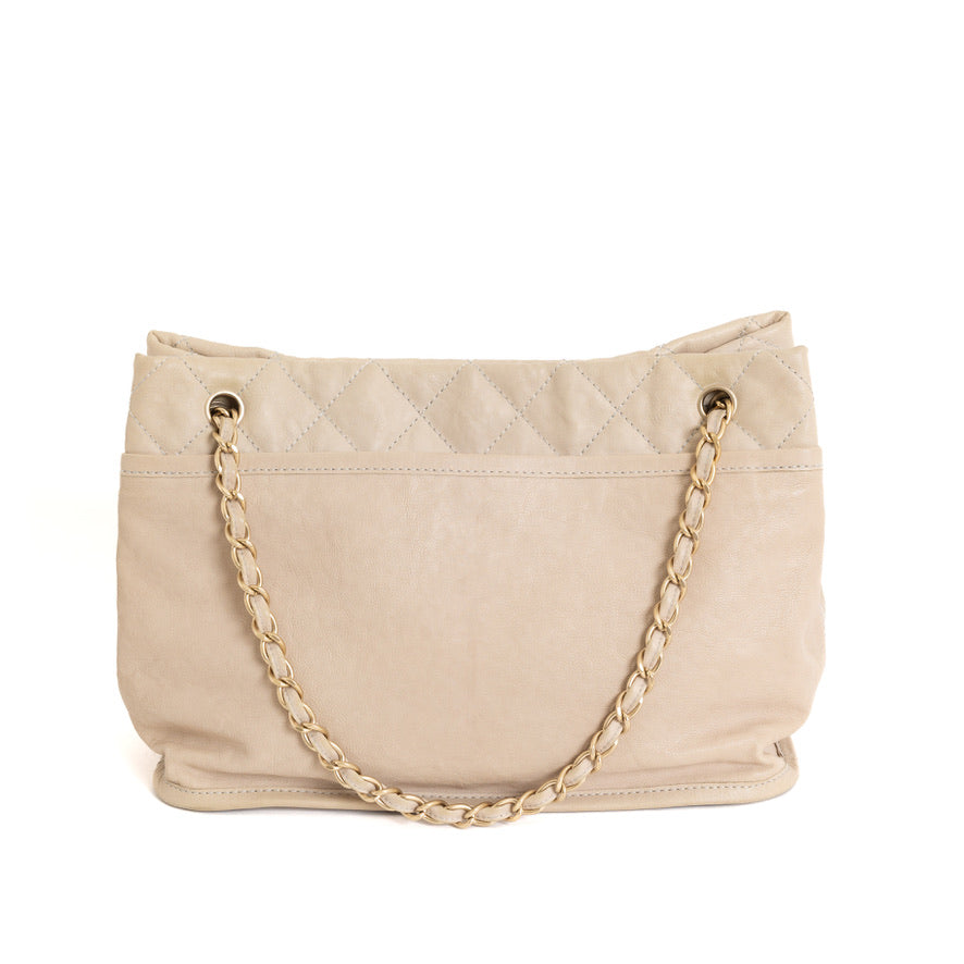 2.55 Quilted Chain Tote, Beige Calfskin