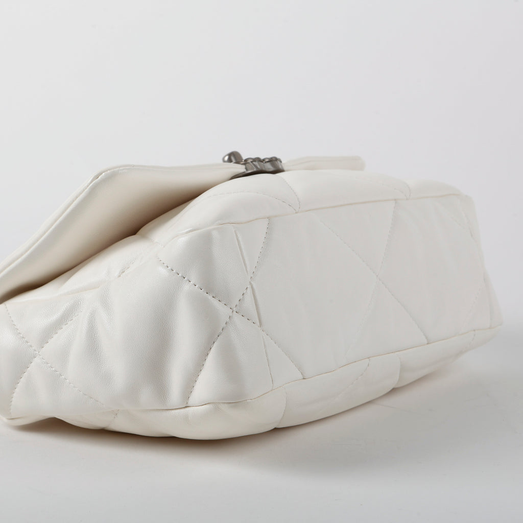 Medium 19, White Lambskin Silver Hardware