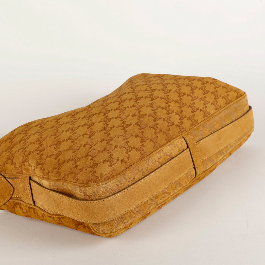 Suede Triomphe Romy 810