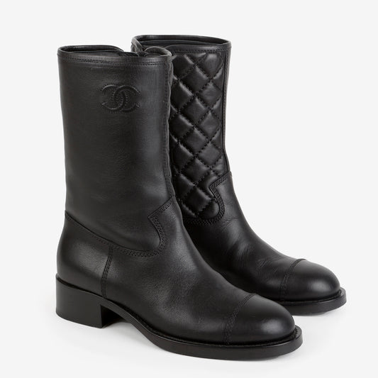 Mid Calf Quilted Leather Boots | Size 37.5