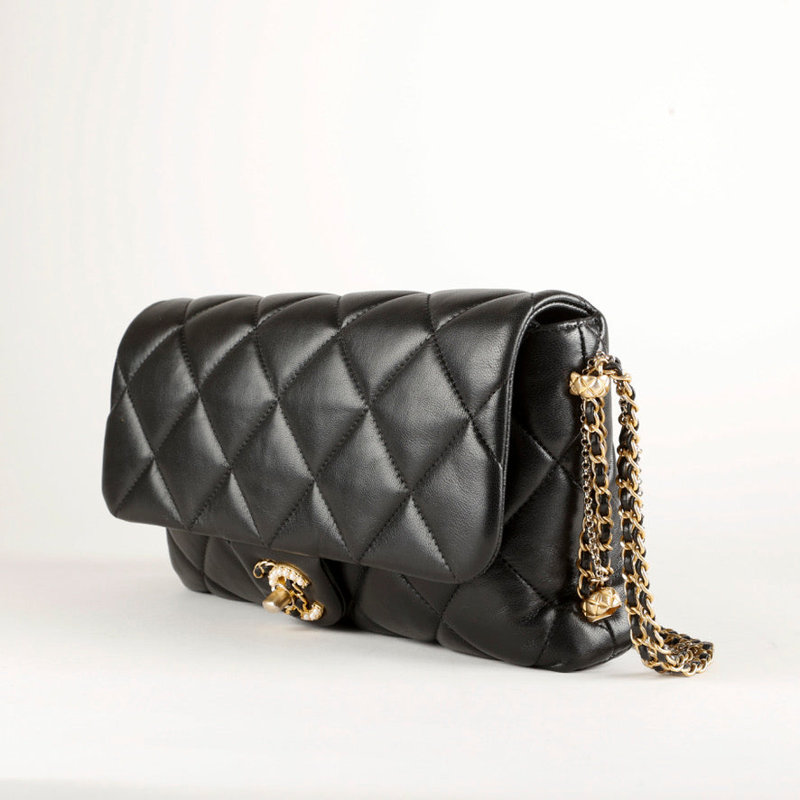 Lambskin Quilted Crush On Chains Flap Bag Black