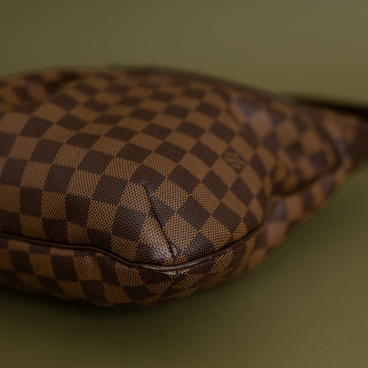 Bloomsbury GM, Damier Ebene 9353