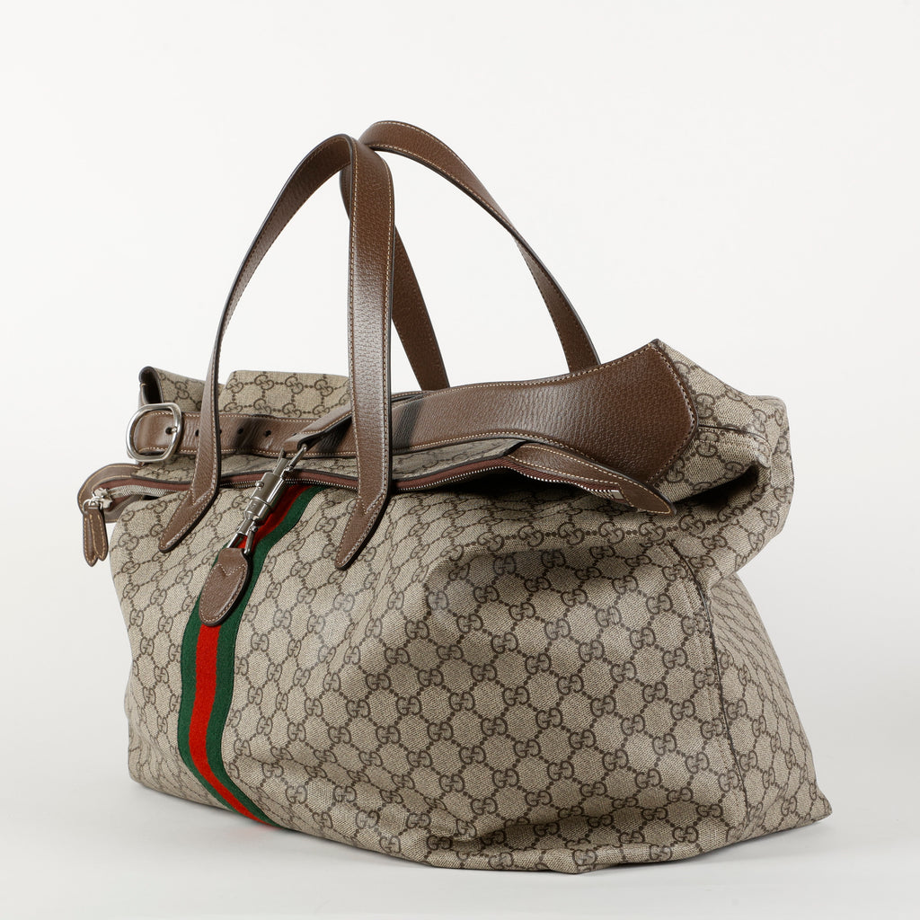 Large Duffle Bag With Piston Closure
