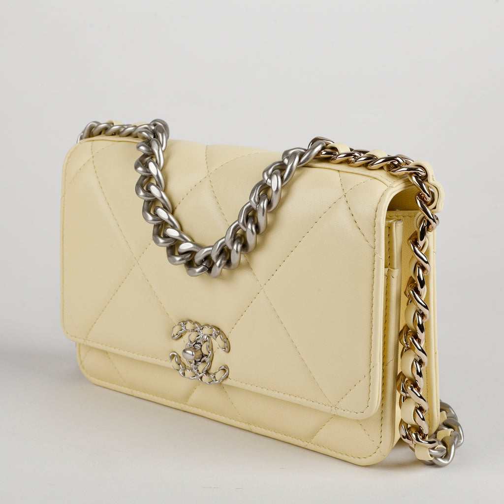 19 Wallet on Chain, Butter Yellow Lambskin