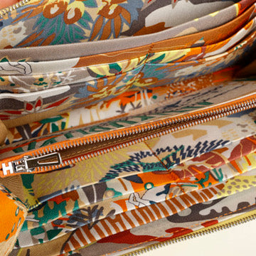 Silk'in Long Wallet, Lime Evercolor