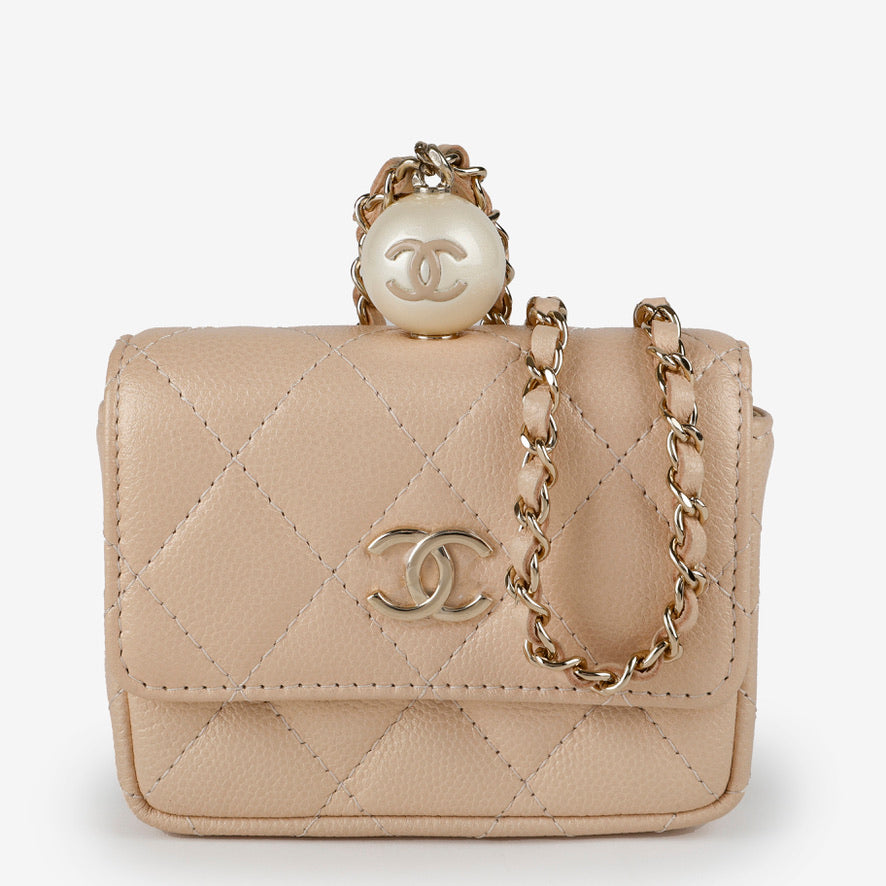 CC Pearl Coin Card Holder with Chain Caviar