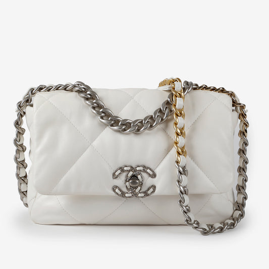 Medium 19, White Lambskin Silver Hardware