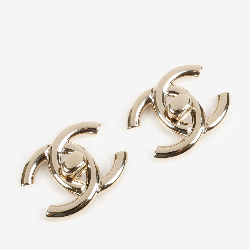 Large CC Turnlock Studs