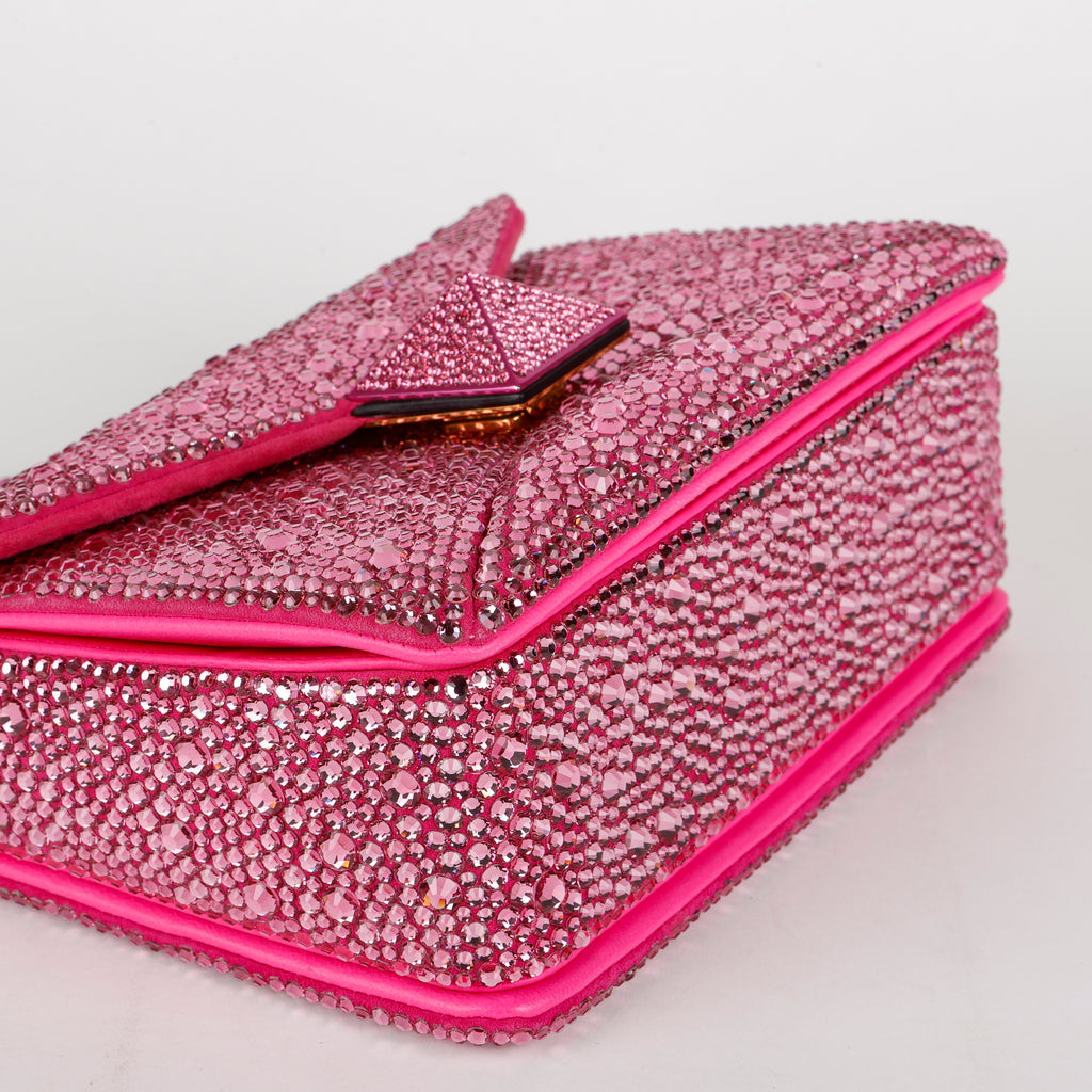 Small One Stud Flap Bag, Pink