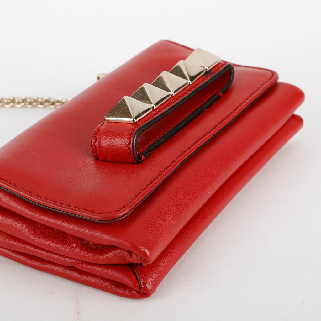 Rockstud Va Va Voom Chain Bag, Red
