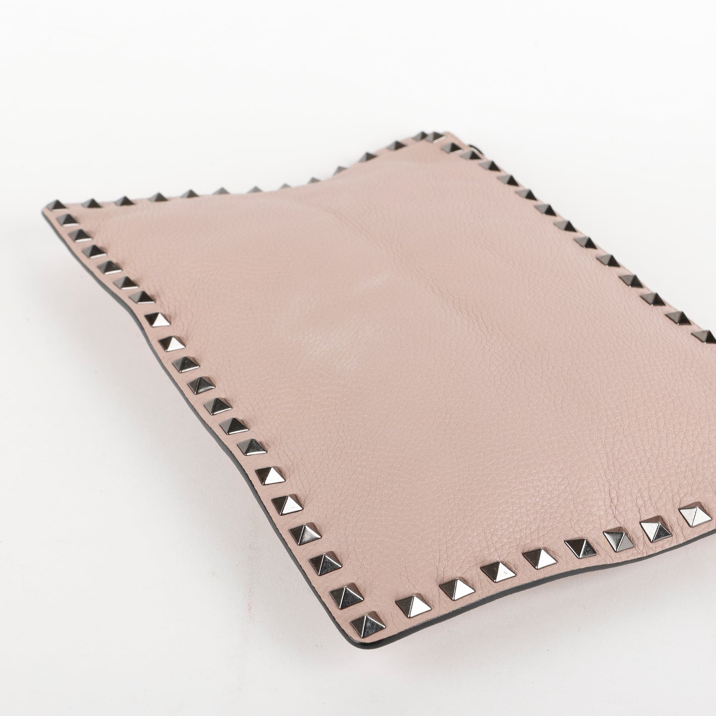 Medium Rockstud Zip Clutch, Mauve