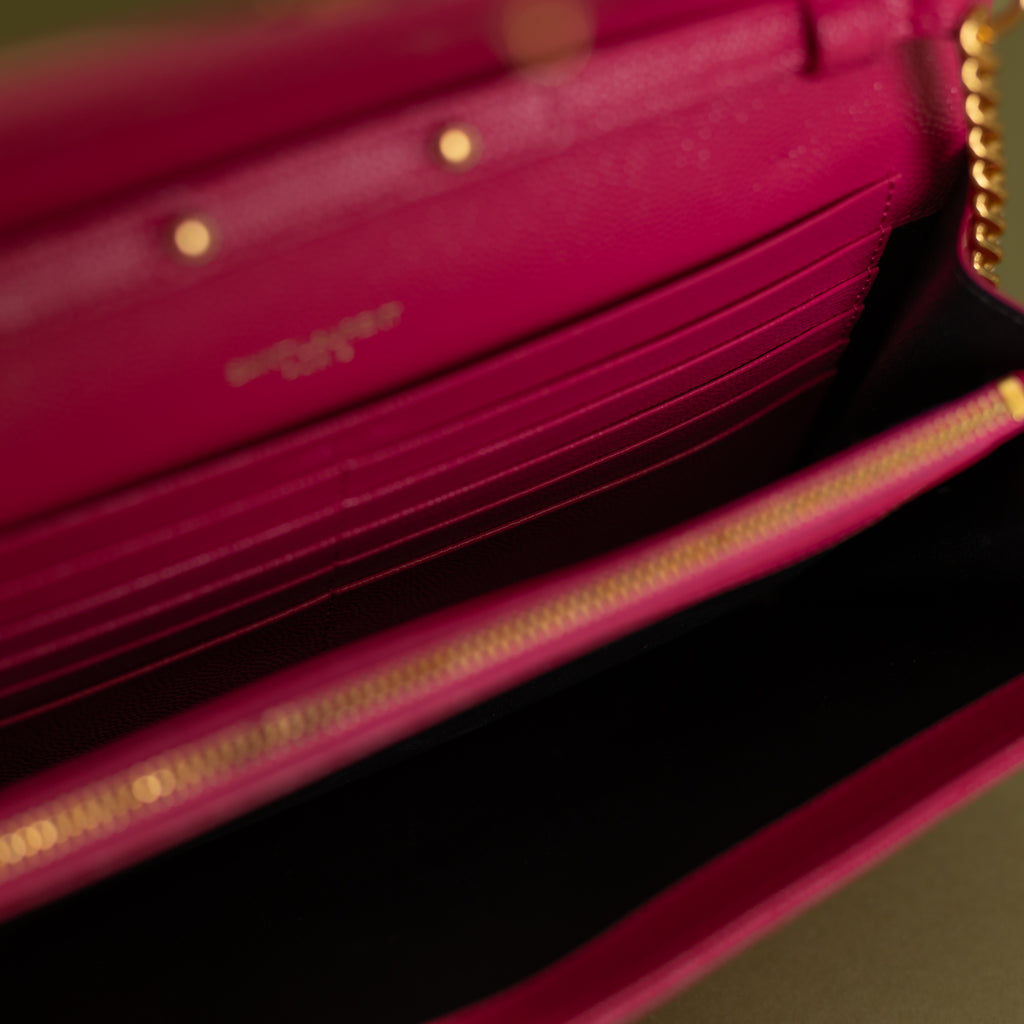 Classic Monogram Wallet on Chain Raspberry Grain de Poudre  9822