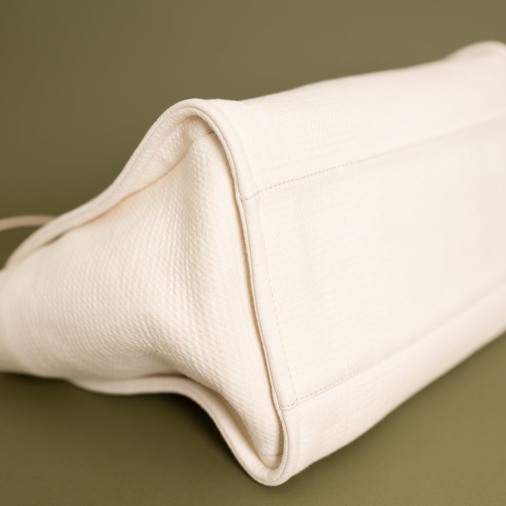 Large Deauville, White Canvas 9924