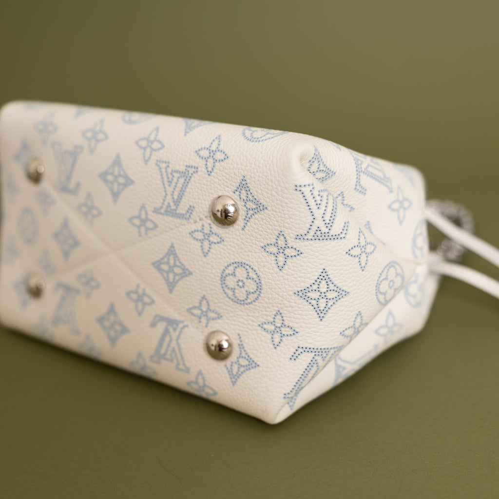 Bella Mahina, White/Blue 9930