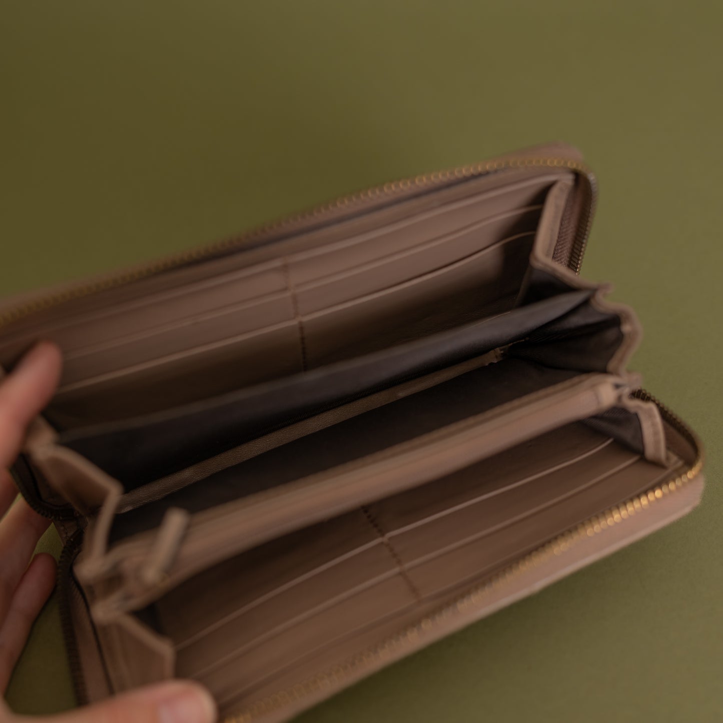 Marmont Continental Wallet, Beige GHW 9964