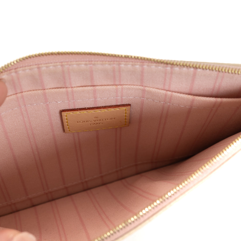 Pochette Wristlet, Damier Azur Rose 8397