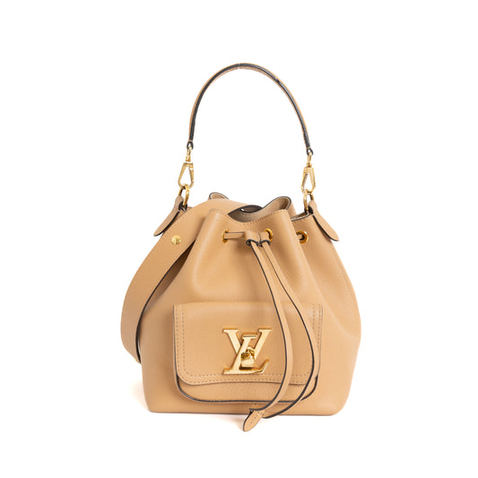 Lock Me Bucket Bag MM, Beige GHW 8224