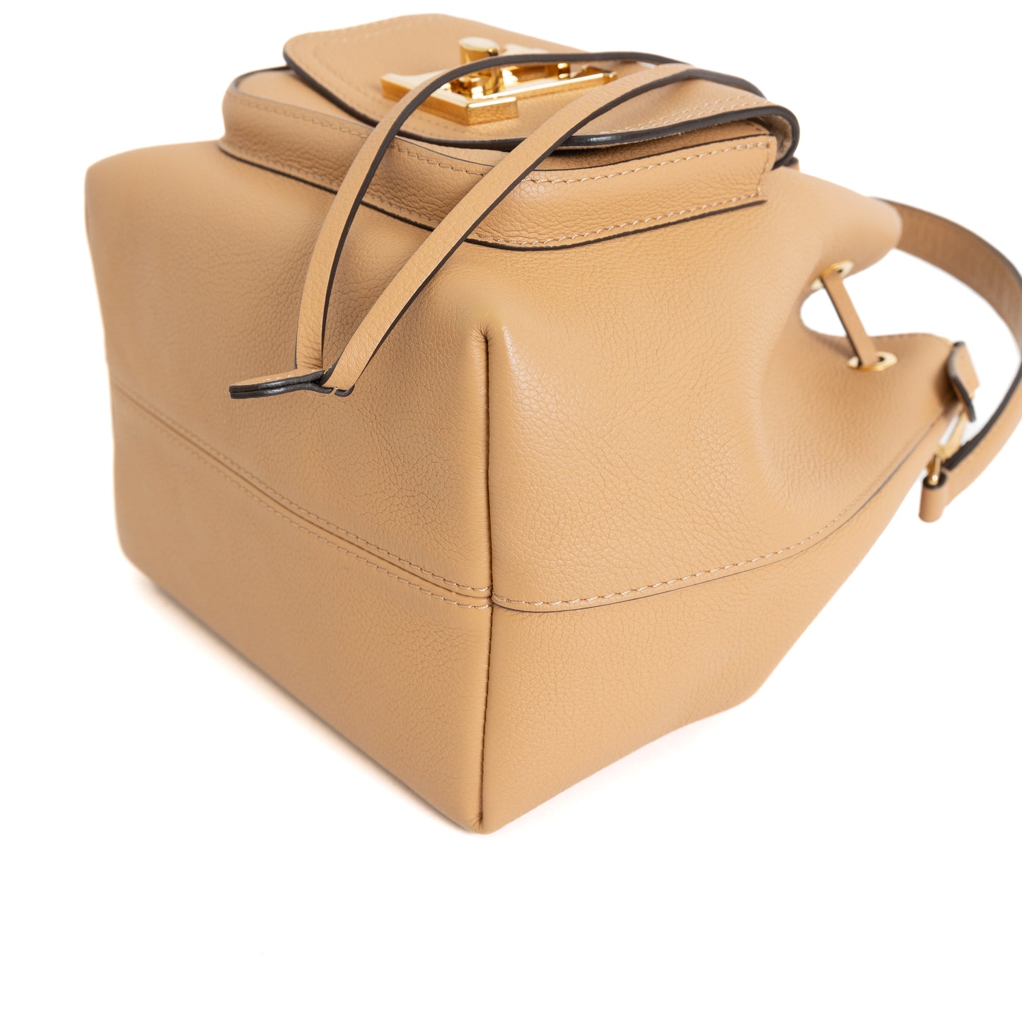 Lock Me Bucket Bag MM, Beige GHW 8224