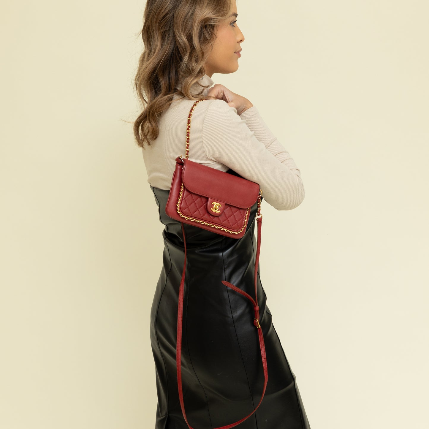 Small Quilted Lambskin Unchained Crossbody, Red 8190