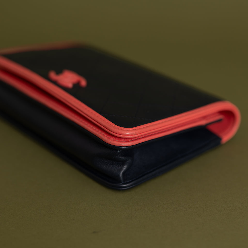 Wallet on Chain, Pop Navy Coral Bicolor Lambskin